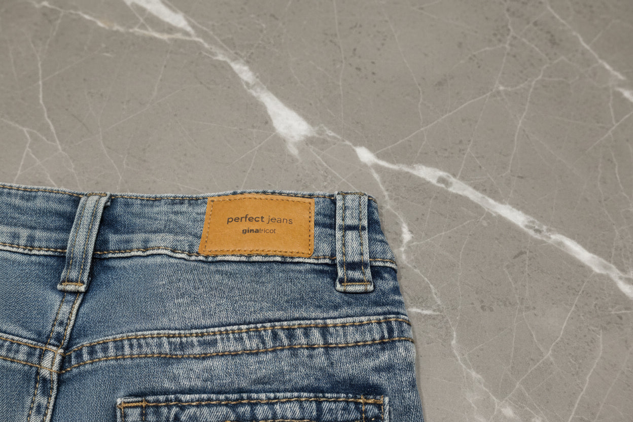 Gina Tricot Flared Jeans True Religion Style (S)